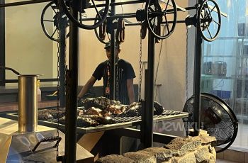 Otentik, Restoran Ini Hadirkan Daging Asap ala Texas yang Diolah Hingga Belasan Jam!