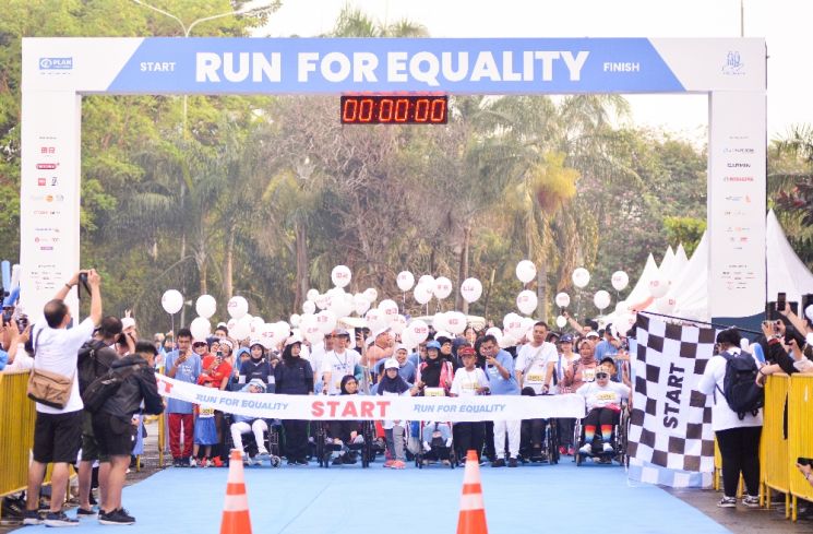 Yayasan Plan International Indonesia (Plan Indonesia) bersama YPAC Jakarta mengadakan gelaran lari bertajuk Run for Equality di SPARK, Jakarta Pusat, Minggu (28/4/2024). (Dok.Istimewa)