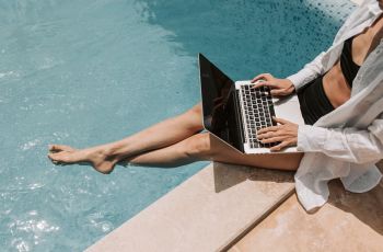 3 Destinasi Workcation di Asia Tenggara Favorit Gen Z, Semangat Kerja Sambil Liburan