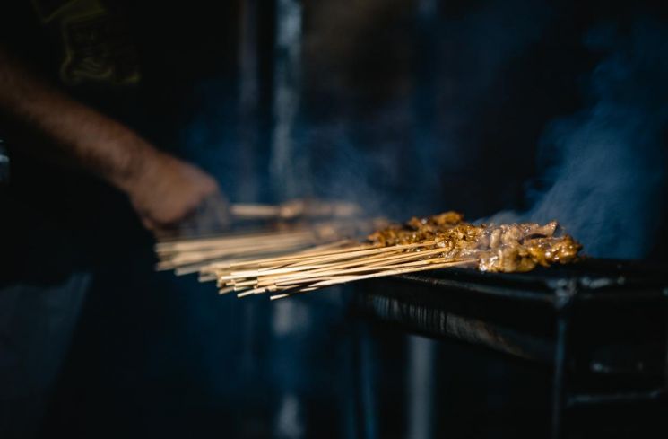 Sajian sate daging kambing (Pexels/Lantip)