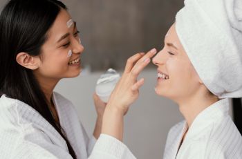 3 Moisturizer Ini Dilengkapi Kandungan Peptide, Bantu Lawan Tanda Penuaan Kulit