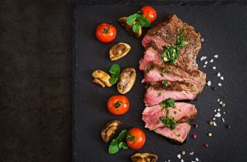 Tips Masak Steak Enak ala Chef Yuda Bustara, Lezat dan Tetap Sehat