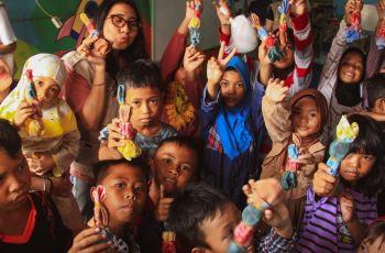 Komunitas RANTANG Sentuh Hati Anak-Anak Putus Sekolah, Lakukan Edukasi Kreatif di Wilayah Prasejahtera