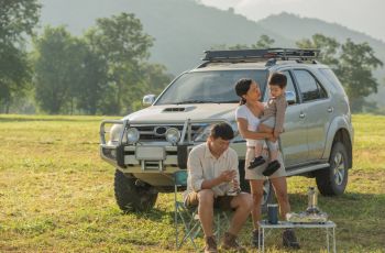 Apa Itu Adventure Parenting? Orang Tua dan Anak Nikmati Petualangan Seru Bersama