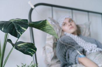 Terbatas dan Susah Diakses, Layanan Kesehatan Perempuan Masih Jauh dari Harapan