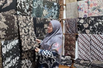 Perjalanan Panjang Batik Akasia, UMKM Inspiratif yang Konsisten Lestarikan Budaya