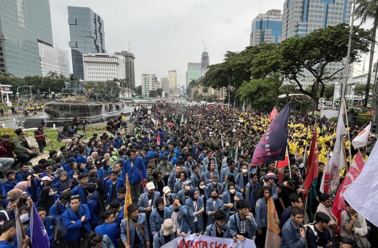 Aksi Mahasiswa dalam Agenda Indonesia Gelap (X: jackjackparrr)