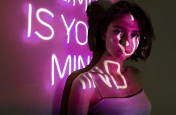 Emotional Glow Up, Ketika Hati dan Mental Juga Butuh Glowing
