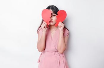 Patah Hati? Saatnya Launching Versi Diri yang Lebih Glowing