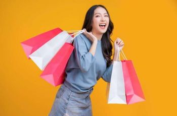 Tren Self Reward: Beneran Self-Love atau Cuma Alasan Boros Terselubung?