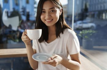 Ngopi Cantik Nggak Harus ke Kafe! Ini 3 Resep Kopi ala Barista buat Dicoba di Rumah