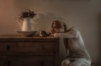 Nyinyir Bukan Candaan! Ini Dampak Serius Kekerasan Verbal ke Perempuan di Media Sosial