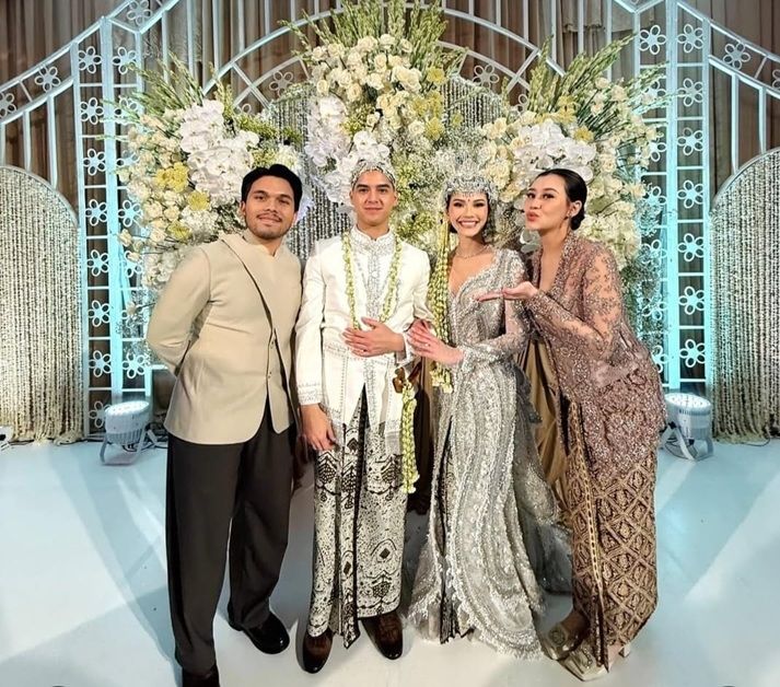 Aaliyah dan Thariq di pernihakan Al Ghazali dan Alyssa Daguise (Instagram.com/thariqhalilintar)