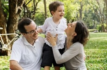 French Parenting: Rahasia Pola Asuh Elegan ala Orang Tua Gen Z