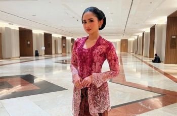5 Trik Luwes Hadapi Camer, Biar Nggak Dibilang Carmuk Kayak Tissa Biani