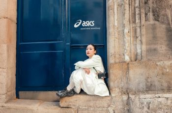 Gaya Futuristik ala Asics Sportstyle Ramaikan Paris Fashion Week 2025