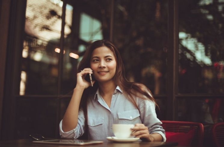 Ilustrasi cewek classy (Pexels.com/Chevanon Photography)
