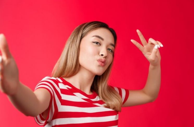 Soft Stan vs Hard Stan: Gaya Cewek Sayang ke Bias Bisa Beda-Beda, Tapi Sama Validnya!