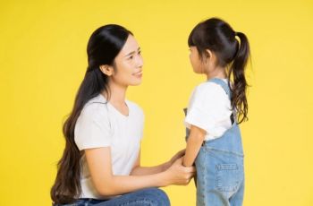 Kalimat Negatif dari Orang Tua Bisa Bentuk Anak Pemarah: Yuk, Ganti Gaya Bicara!