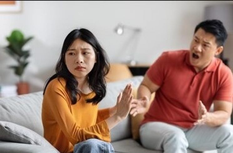Bikin Cowok Geleng-Geleng! Ternyata Ini Alasan Cewek Pengen Dipahami Tanpa Bicara
