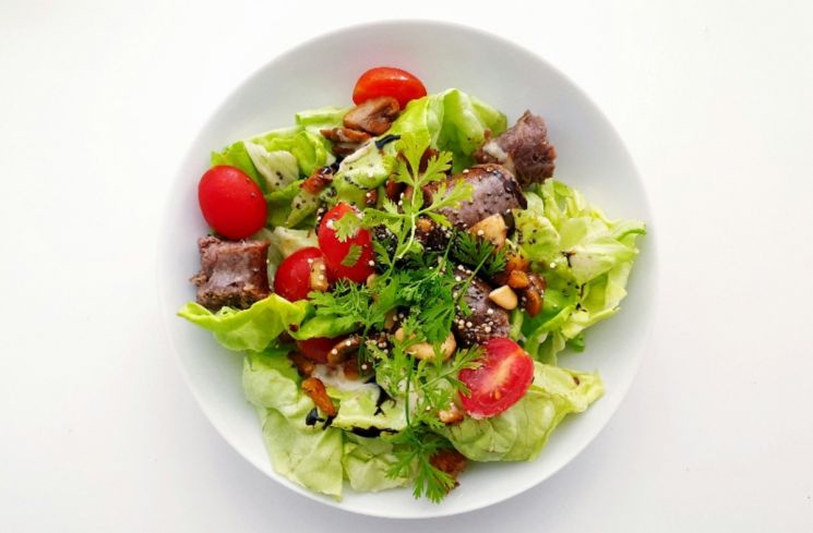 Jebakan Sehat! Bahan di Salad Ini Justru Bikin Kamu Gemuk dan Sakit!