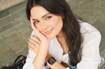 Chic Tanpa Ribet! 4 Gaya Kasual Amanda Rawles yang Selalu On Point