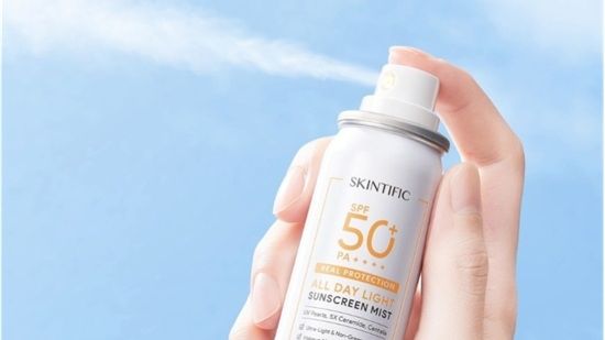 Skintific All Day Light Sunscreen Mist (instagram/skintificid)