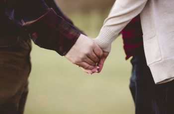 Pacaran ala Soft Launch: Gaya Gen Z Ungkap Cinta Tanpa Drama