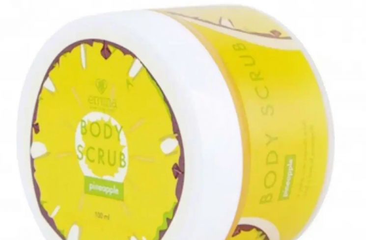 Emina Pineapple Body Scrub (Shopee/eminaofficial)