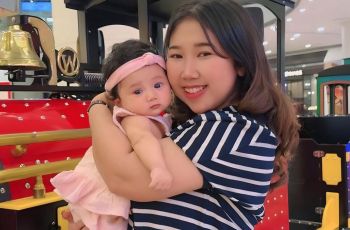 Multitasking ala Kiky Saputri: Bisa Kerja, Bisa Momong Anak!