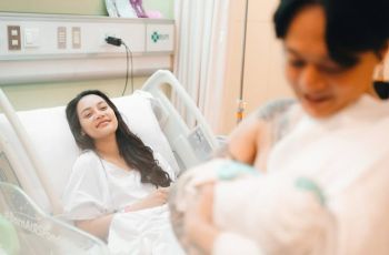 Erika Carlina Melahirkan, Mental Health Diuji Sebagai Single Mom