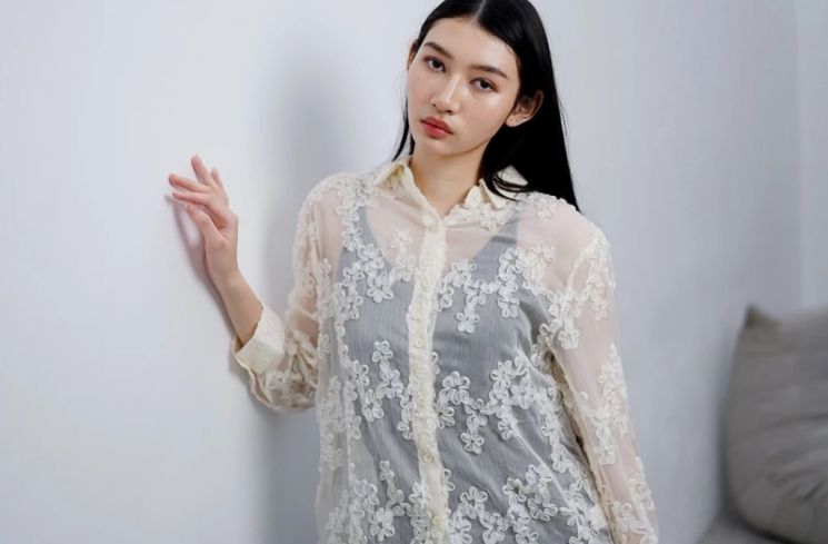 Kemeja Sheer (shopee/THIS IS APRIL Official Shop)