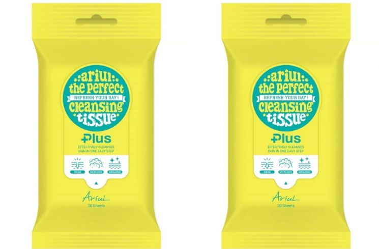 Makeup Cleansing Wipes (shopee/Edit by Sociolla)
