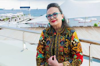 Christine Hakim Tersiram Air Panas Saat Syuting, Tapi Tunjukin Profesionalisme dengan Ini