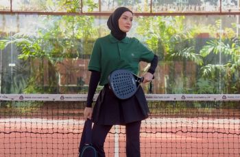 Inspirasi Sporty Look ala Dhatu Rembulan, Stylish dan Nyaman Buat Hijabers