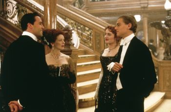 Nonton Titanic dari Perspektif Dewasa: Rose Salah Pilih Buang Cal Demi Jack?
