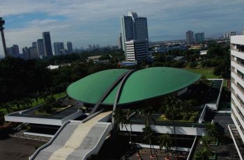 Daftar Kebijakan Pemerintah di Pertengahan Tahun yang Bikin Rakyat Bertanya-Tanya: Bijaknya di Mana?