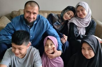 Rumah ke Stasiun Cuma 4 Menit, Jihan Fahira Ceritakan Alasan Primus Yustisio Pilih Naik KRL