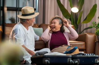Act of Service Paling Manis: Kakek-Nenek Ini Buktikan Cinta Nggak Perlu Ribet