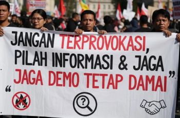 Tetap Tenang di Tengah Aksi: Tips Hadapi Demo yang Sarat Provokasi