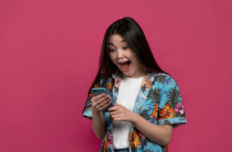 Ilustrasi gen z jadi buzzer (Freepik/freepik)