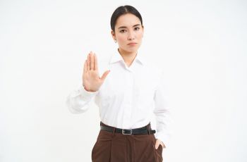 Overthinking Bikin Capek, Gimana Kalau Energinya Dipakai Buat Bahagiain Diri Sendiri?