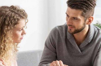 Bedanya Curhat ke Pacar vs Suami: Siapa Paling Jago Jadi Pendengar?