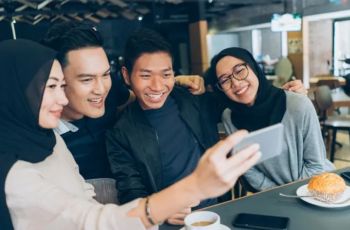 Double Date, Cara Seru Menjaga Cinta Sekaligus Pertemanan
