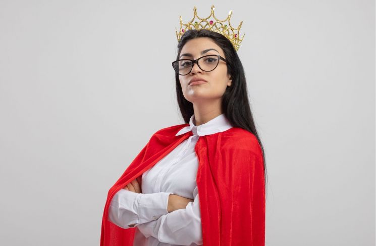 Ilustrasi Perempuan dengan Queen Bee Syndrome (Freepik/Stockking)