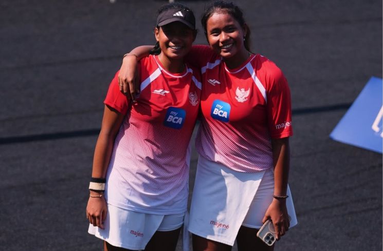 Potret Atlet Tim Nasional Padel Putri Indonesia yang Berhasil Menorehkan Prestasi (Instagram/@pbpadelindonesia)