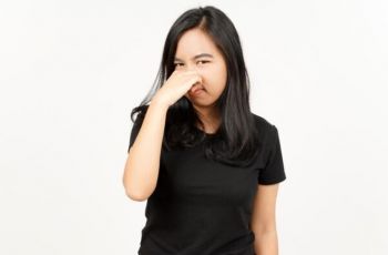 Bau Kentut Perempuan Ternyata Bisa Lebih Tajam dari Pria! Ini Penjelasannya!
