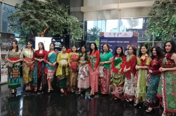Hangatkan Musim Liburan dengan Festive Charity Trunk Show: Mode, Budaya, dan Semangat Berbagi