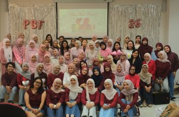 Perempuan Muda Tak Harus Terus Berlari, Pentingnya Jeda untuk Mengenali Diri